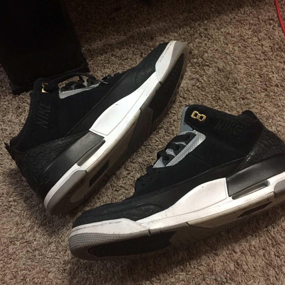 Jordan 3 Tinker Blacks